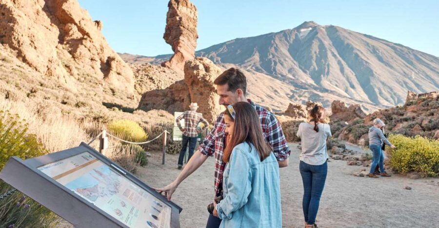 From Puerto de la Cruz: Teide and Masca VIP Tour - The morning drive at 08:45: Orotava Valley landslide scars
