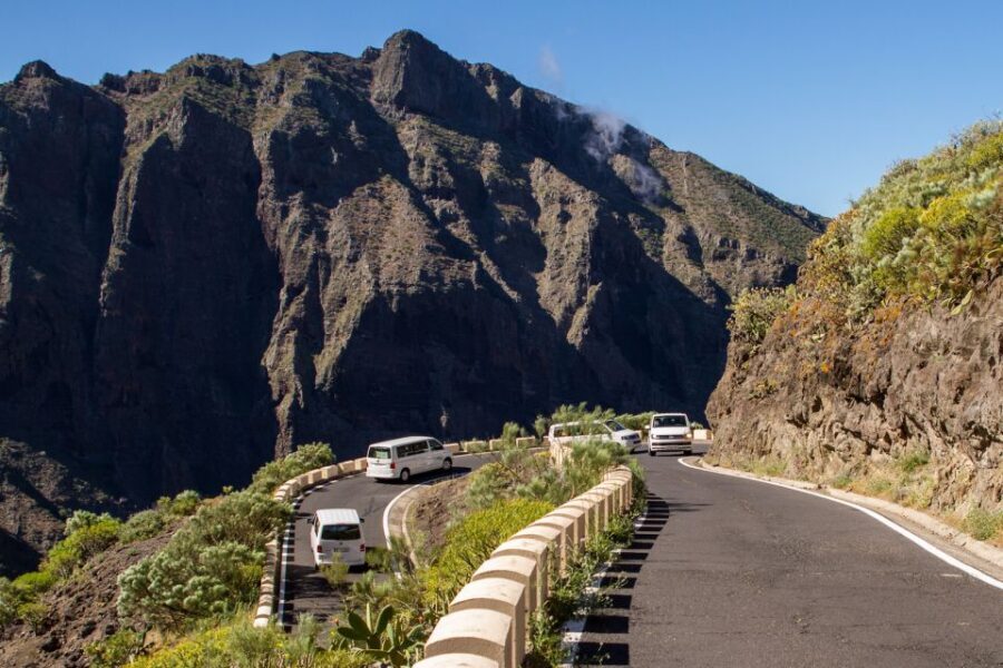 From Puerto de la Cruz: Teide and Masca VIP Tour - Following eruption evidence: Teide, Pico Viejo, Arenas Negras, and Chinyero
