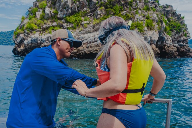 From Puntarenas: Turtle Island Day Tour - 5 hours on the beach: relaxation that feels like a real reward