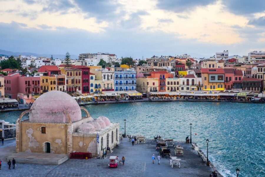 From Rethymno: Chania and Lake Kournas Day Trip - The cobblestone wander: Municipal Market, Halidon Street, and churches