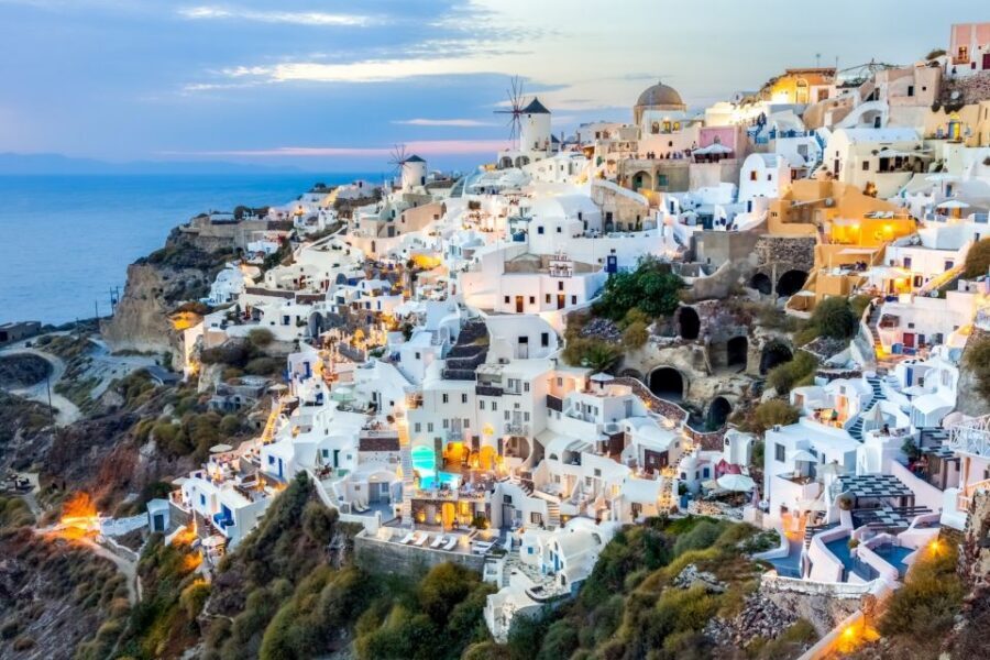 From Rethymno: Full-Day Trip to Santorini by Boat - Food and Heat: Plan for an Exhausting, Not-Relaxing Day