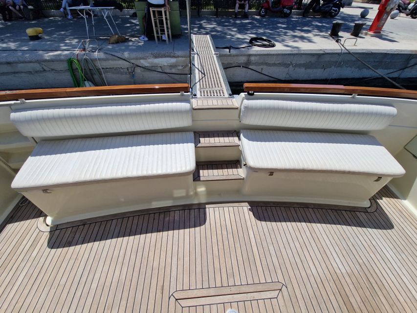From Rhodes: Yacht Cruise to Lindos with Lunch and Drinks - The onboard setup: comfort, drinks, and practical included extras