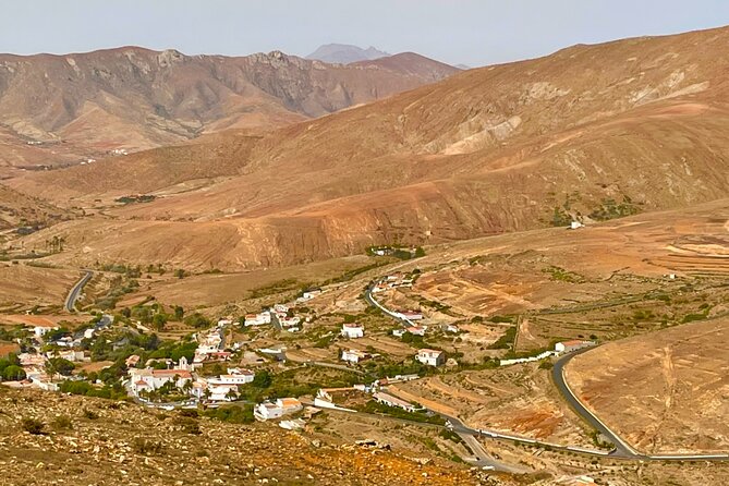 Fuerteventura: Discover Fuerteventura Tour max 8pax - Mirador Guise y Ayose: Guanche King Statues at 600 Meters