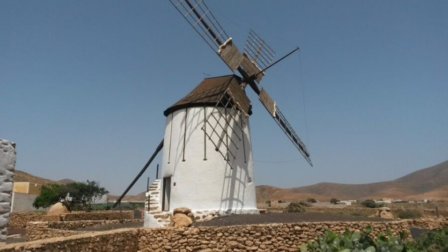 Fuerteventura: Full Day Tour with Lunch - 8 Hours on One Coach: What This Tour Really Feels Like