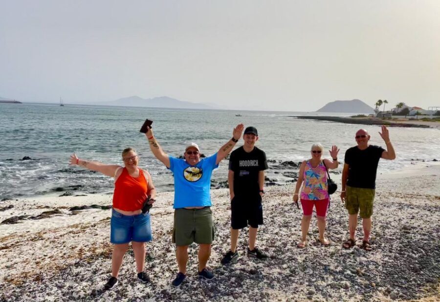 Fuerteventura: Island Highlights Guided VIP Sightseeing Tour - Tefía and Pajara: village flavor between big landscapes