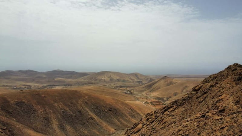 Fuerteventura: Island Highlights Sightseeing Tour - The final stretch: cardones, villages, volcanic sand, and Gran Tarajal