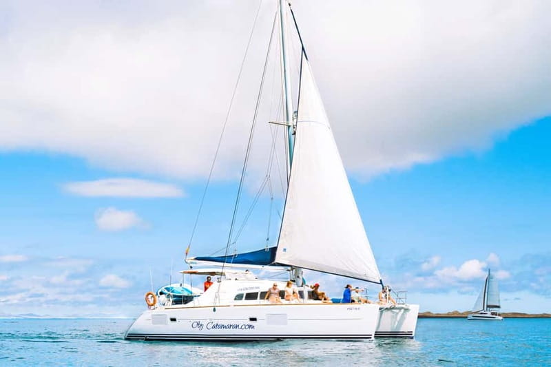 Fuerteventura: Lobos Island Catamaran Cruise with Lunch - Corralejo to Lobos Island by catamaran: the easy way to get the good water