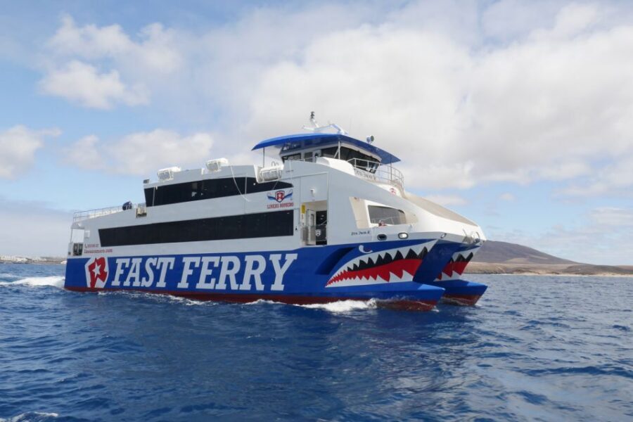Fuerteventura: Round-Trip or 1-Way Ferry Ticket to Lanzarote - Playa Blanca on your own: marina, promenade, and a real place to walk