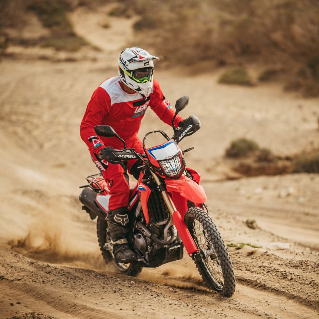 Fuerteventura south: enduro trips on motocycle/lic. B,A1&2,A - Pickup and Group Size: Easy Start, Fast Coaching