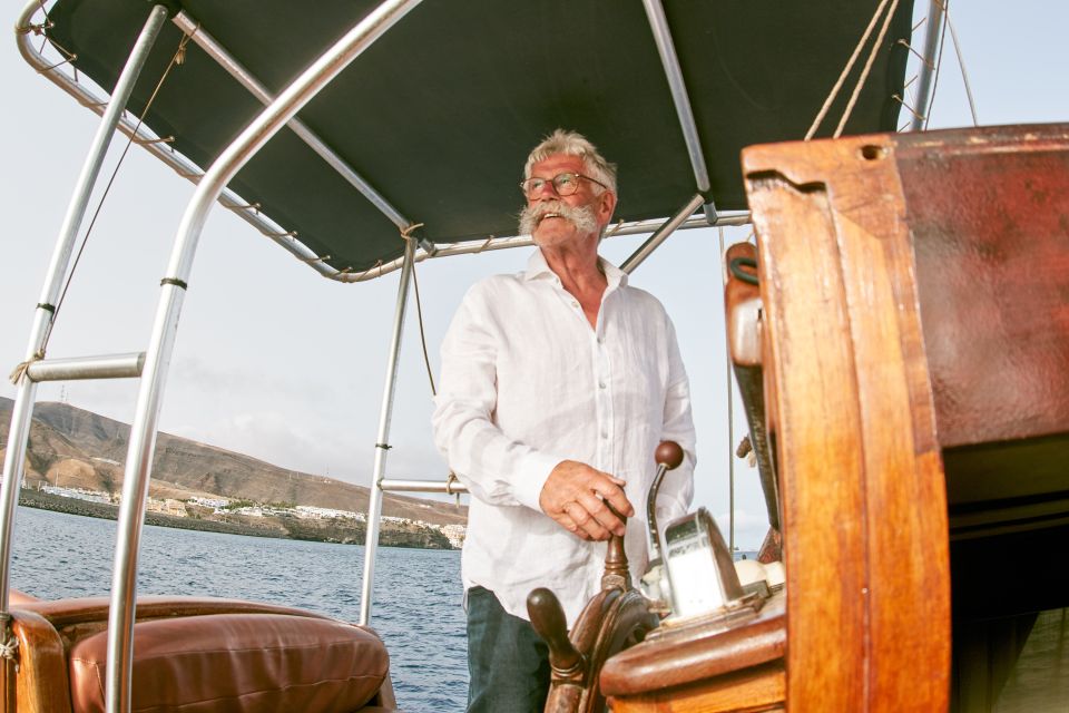 Fuerteventura: Sunset boat trip with DJ, Food & Drinks - Meeting Point and Pickup: The Part You Should Set Up Early