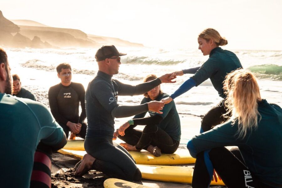 Fuerteventura: Surfing Lesson in the south of Fuerteventura - How Long Is This Really? Understanding 3.5 to 13.5 Hours