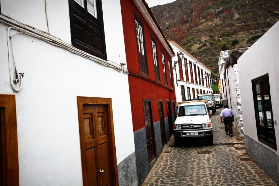 Full-Day Gomera Jeep Safari Excursion from Arona - Guide quality and safety: why Frankie and Terry get named a lot
