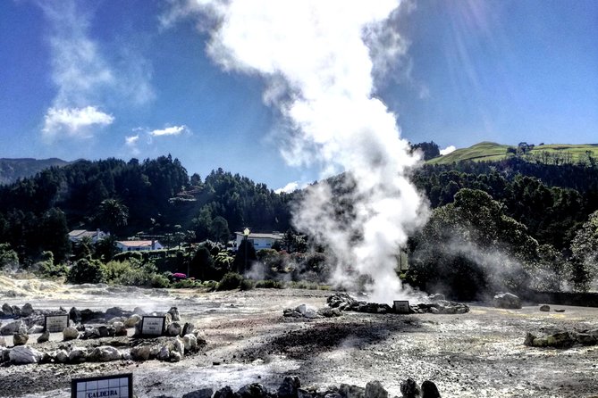 Full Day Jeep Tour Furnas with lunch (Cozido) and drinks included - Booking This 8-Hour Jeep Tour: What You’re Really Getting