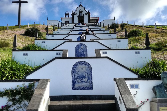 Full Day Jeep Tour Furnas with lunch (Cozido) and drinks included - From Hotel Marina Atlântico to the East Side by Jeep