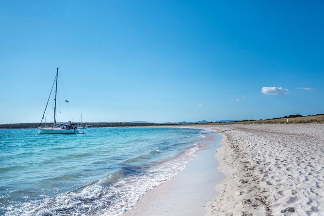Full-Day Private Ibiza and Formentera Charter Cruise - Snorkel gear and paddle boards: the included extras that decide whether the day feels worth it