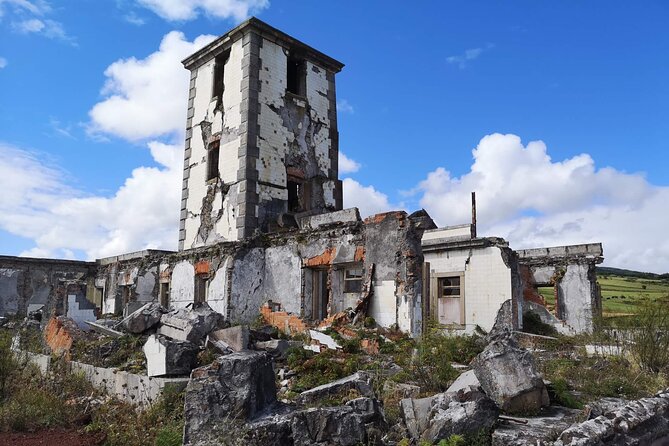 Full-Day Private Tour of Faial - Capelinhos at the west tip: living evidence of the 1957–1958 eruption