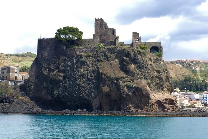 Full Day Sailing Tour Catania-Acitrezza - Crew energy: what you can hope for from Andrea, Anna, Alfredo, Giovanni, Carlos, and Gloria