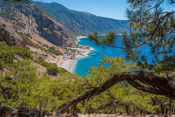 Full-Day Samaria Gorge Chania Guided Tour - What to pack so Samaria feels tough, not chaotic