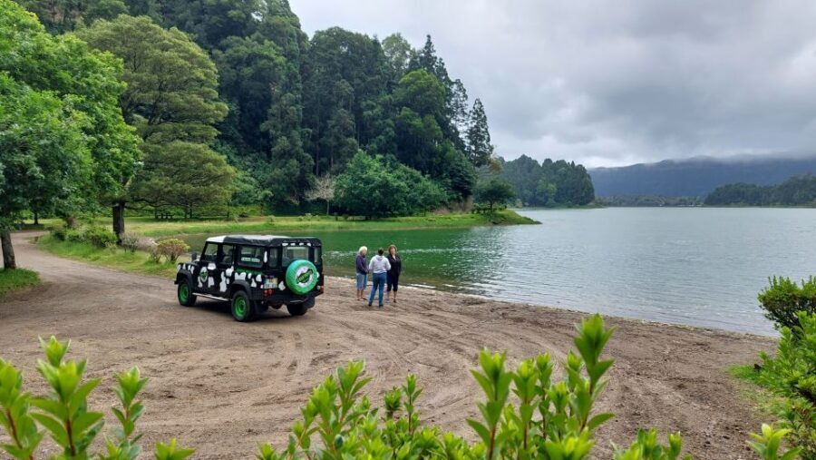 Full Day Sete Cidades + Lagoa do Fogo - Vehicle reality check: why the off-road feel is part of the value