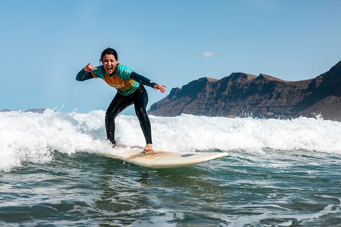 Full Day Surf Lesson for Beginners in Famara, Spain - A Realistic View of the 4-Hour Lesson Flow