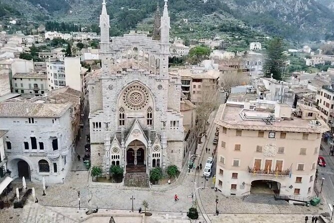 Full Day Tour to the Island of Mallorca - The Wooden Electric Train to Sóller: Classic Mallorca in Motion