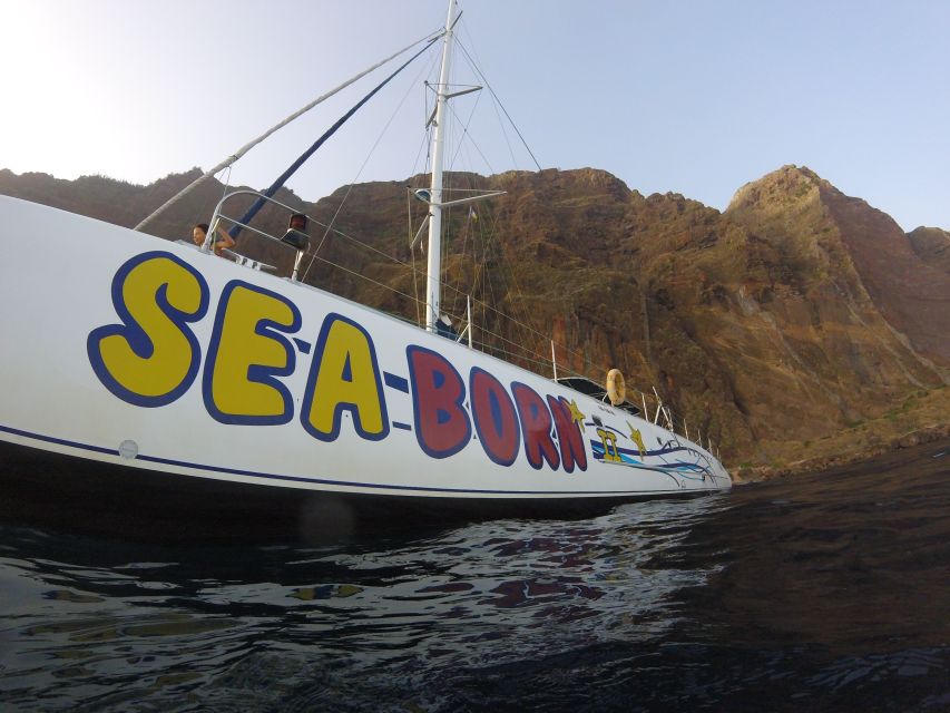 Funchal: Cabo Girão Sunset Catamaran Tour - The route that makes Cabo Girão feel like a movie scene