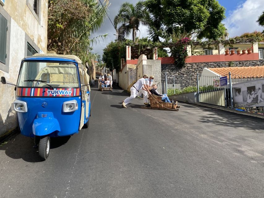 Funchal: Monte Tropical Garden & Toboggan Ride by Tuk Tuk - Funchal Old Town: fast orientation with real local color