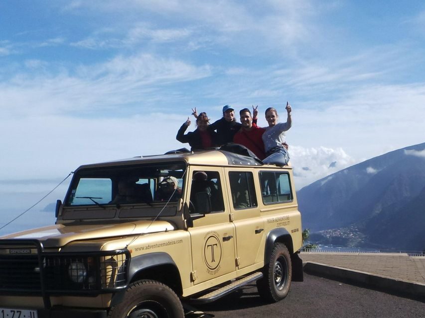 Funchal: Porto Moniz, Seixal, Fanal, and Cabo Girão Tour - Stop 1: Véu da Noiva viewpoint for your first real view