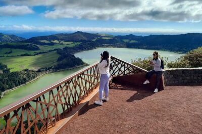 Furnas : Volcano Wonders, Tea Plantation & Waterfall Tour - Gorreana Tea Factory: A Real Tea Plantation Moment