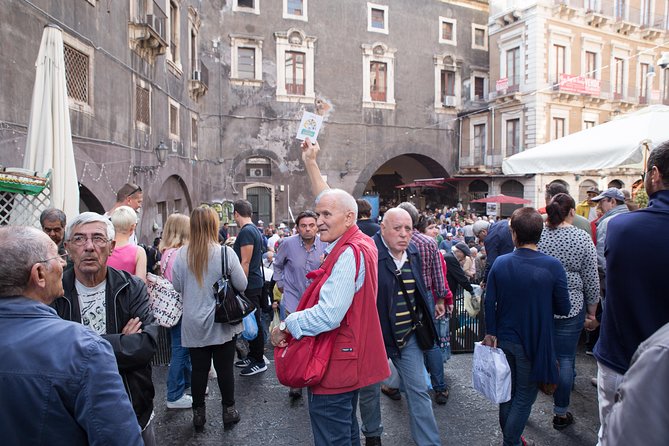 Gastronomic Street Food Tour of Catania - Market Fera O’Luni and Chiosco Costa: the Selz-syrup drink moment