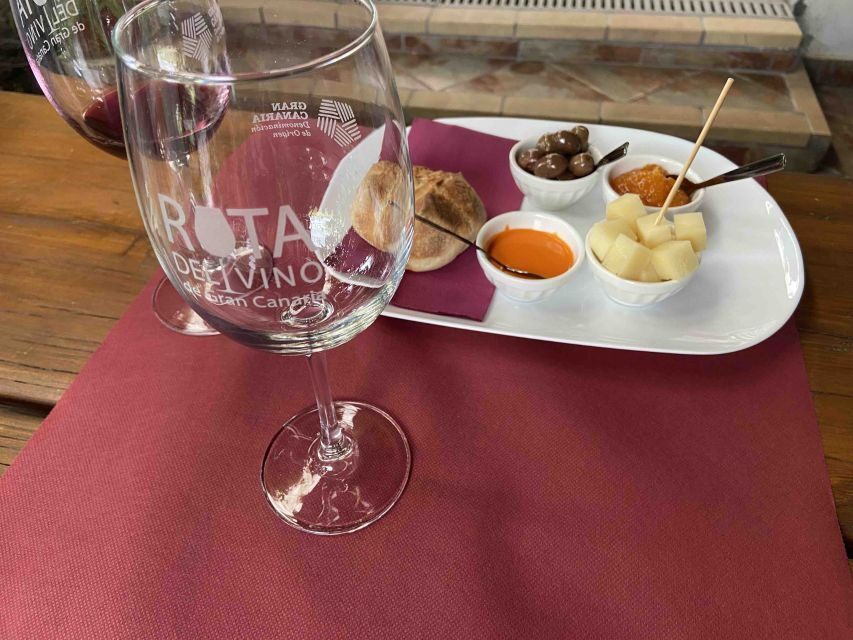 Gran Canaria: Best Wineries and Views Tour - Transport Notes: Van Ride, and the Occasional Electric-Car Quirk