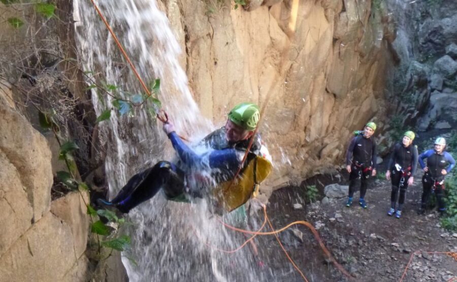 Gran Canaria: Canyoning Trip - Inside the canyon: waterfalls, jumps, swims, and controlled rappels