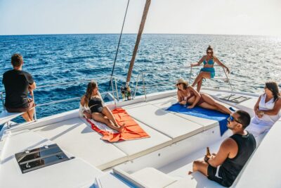 Gran Canaria: Catamaran Day Trip with Food and Drinks - Puerto Rico departure: settle in fast, then start sipping