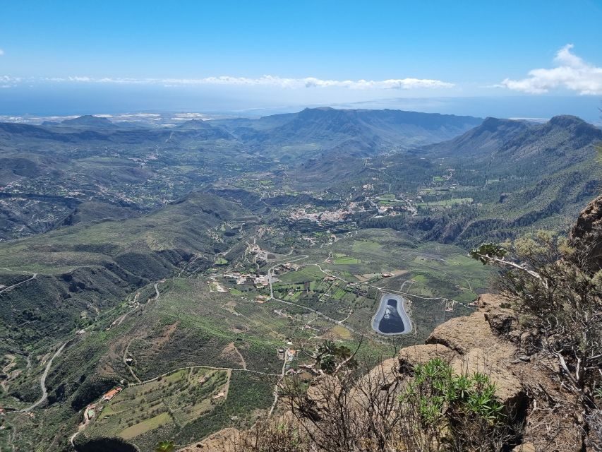 Gran Canaria: "Peaks of Gran Canaria" Hiking Tour - Where you hike: Pico de las Nieves, Roque Nublo views, and Canary pine
