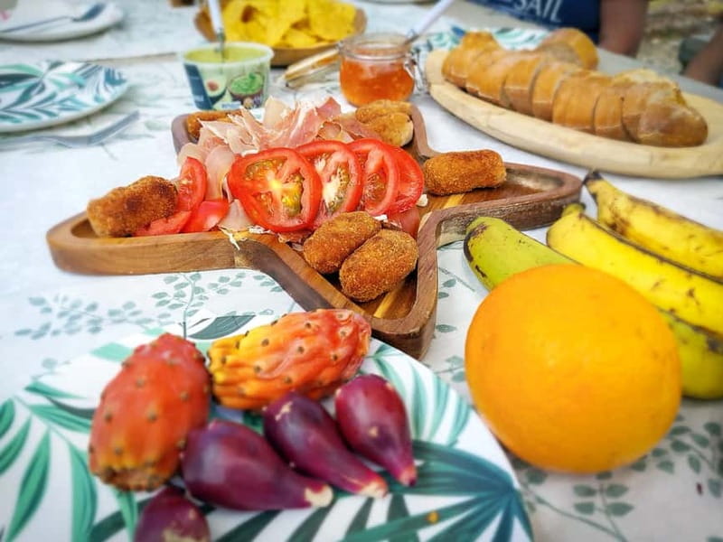 Gran Canaria: Red Gorge, Cave, Oasis Adventure Tour & Picnic - Practical tips before you go