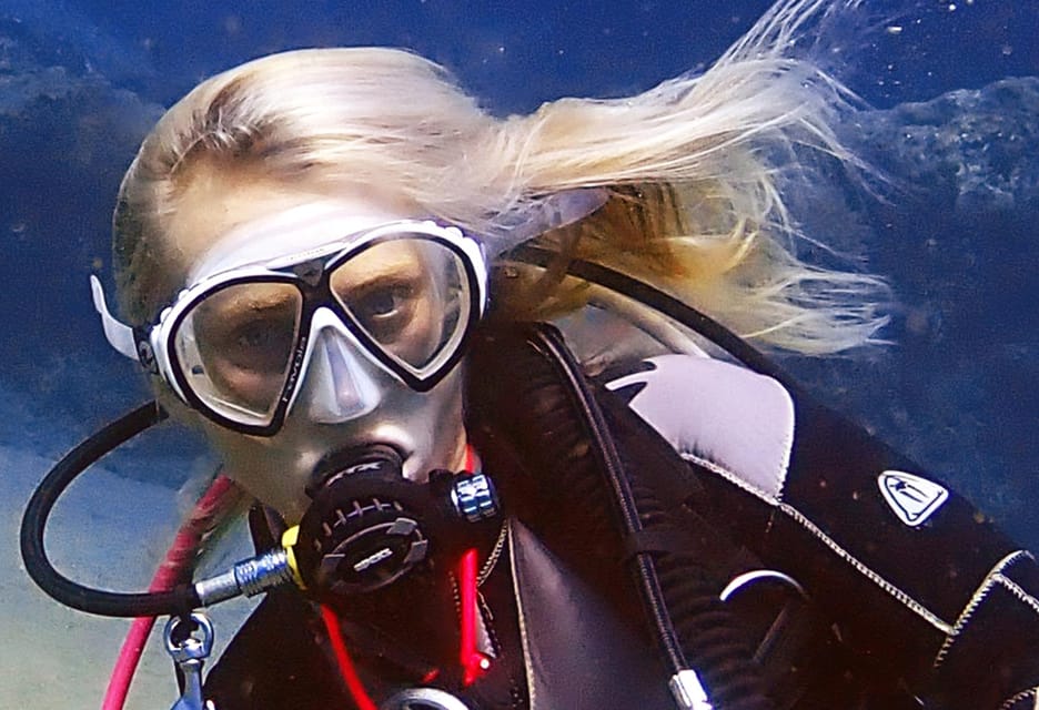 Gran Canaria:Live an Adventure and Learn to Dive with Expert - The 4-hour rhythm: pickup, prep, water time, then beach