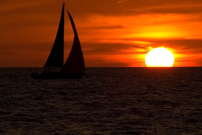 Guanacaste Snorkel and Sunset Cruise - The Snorkel Stop at a Secluded Bay: Gear, Water Conditions, and Time