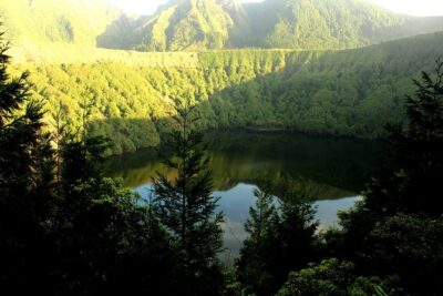Half-Day 4x4 Tour to Lagoa das Sete Cidades - Meet the Guides and Get the Most From Rugged Roads