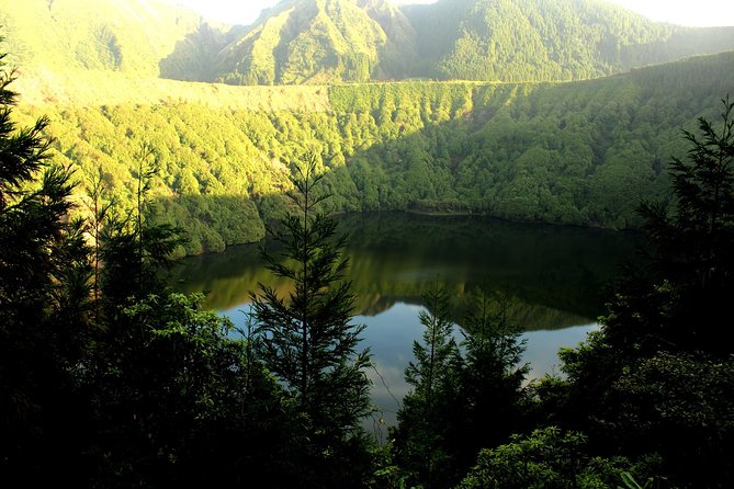 Half-Day 4x4 Tour to Lagoa das Sete Cidades - Meet the Guides and Get the Most From Rugged Roads