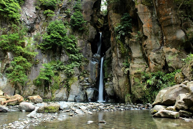 Half-Day 4x4 Tour to Lagoa do Fogo - The Guide Factor: José Maria Santos Brings the Island Into Focus