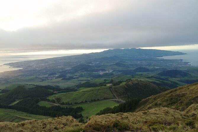 Half-Day 4x4 Tour to Lagoa do Fogo - Stop 4: Praia do Areal de Santa Barbara in Ribeira Grande’s Surf Capital