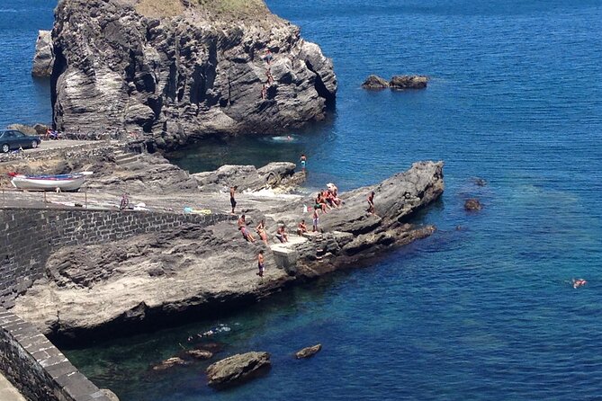Half-Day Jeep Adventure: Unexplored Landscapes & Lagoa do Fogo - Guides on this tour: what to look for in the way they explain the island