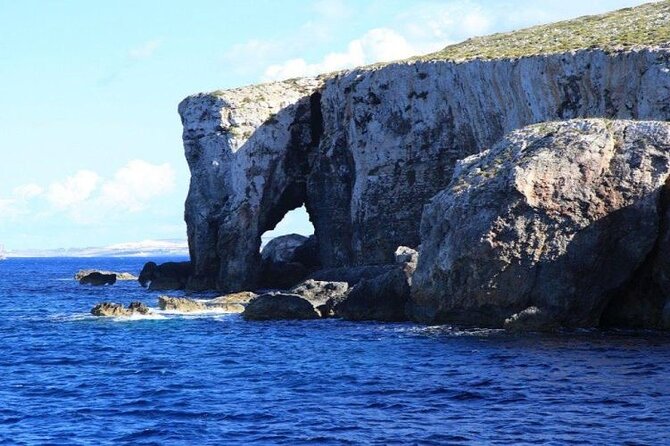 Half Day Malta Tour to Gozo Comino and Blue Lagoon Caves - Santa Marija Bay: calmer scenery when it’s included