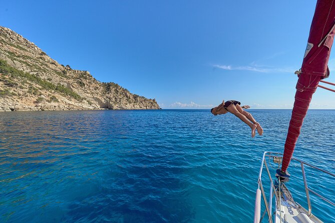 Half day on a private sailboat in Mallorca (port d'andratx) - Captain David and Patricia: Service That Feels Personal