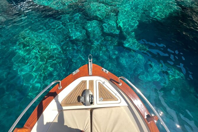 Half Day Private Boat Tour of Capri - Private skipper around Capri: what you’re really paying for