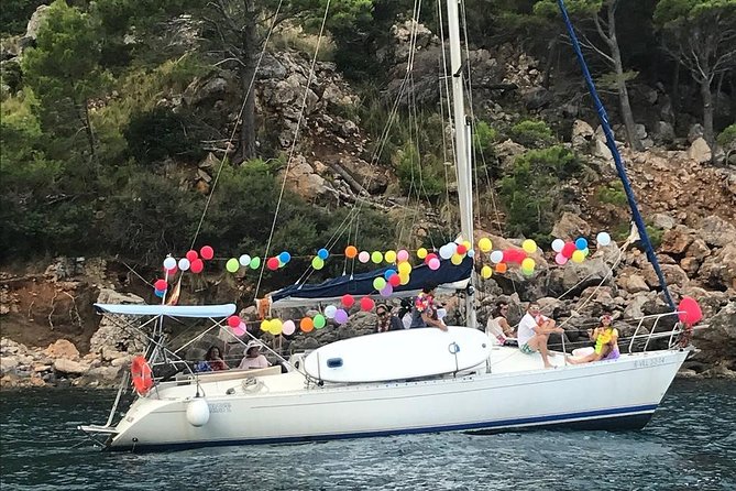 Half Day Sailing Excursion along the Coast - Onboard Comfort: Captain Care, Cooler Drinks, and Life Jackets That Actually Help