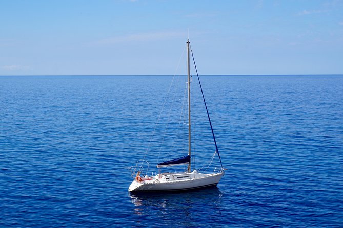 Half Day Sailing Excursion along the Coast with Sunset - Price and value: $905 per group, up to 8 people