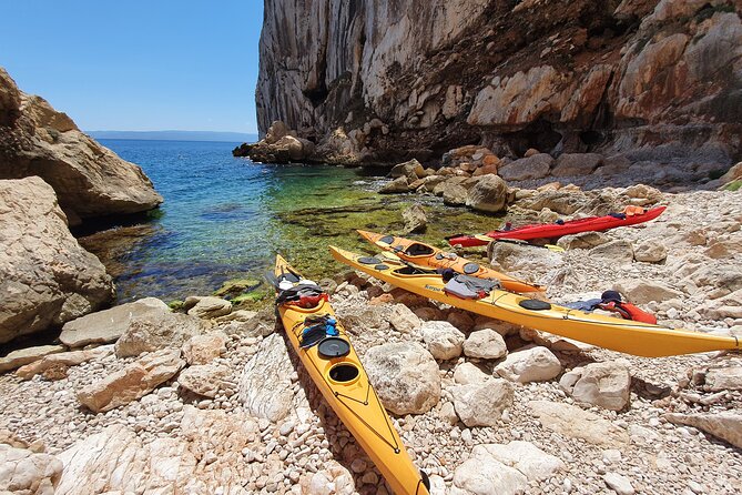 Half Day Sea Kayak Trip - When winds change everything: Punta Negra and the isolated sandy beach plan
