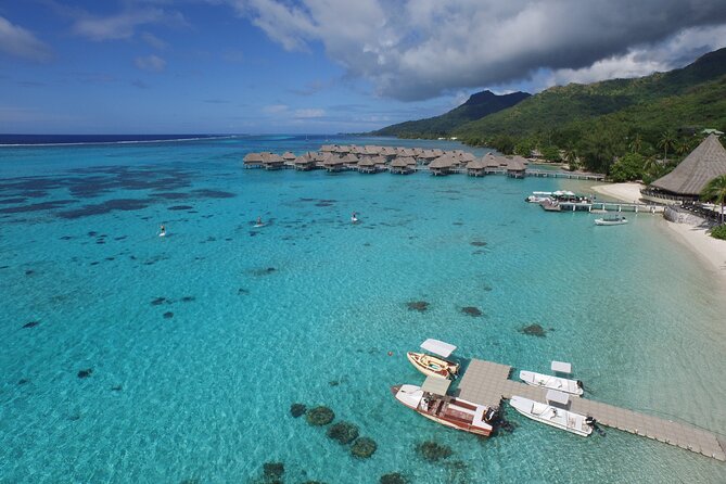 Half Day Tour : Moorea Snorkeling & Sailing on a Catamaran named Taboo - Ōpūnohu Bay: a short stop with scenery and legends