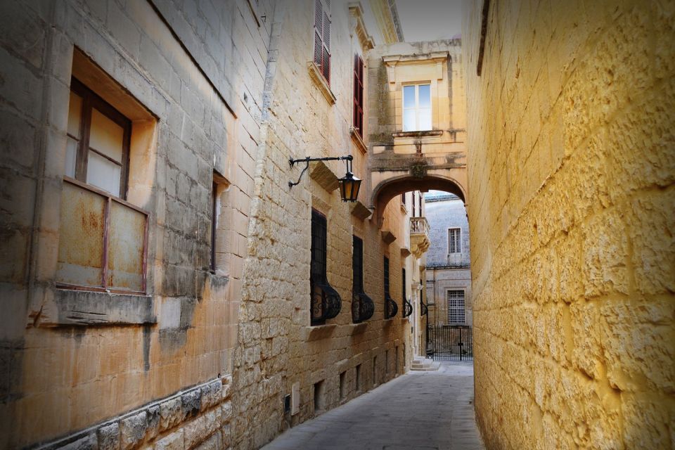 Half-Day Tour of Mosta, Ta'Qali Crafts Village & Mdina - Why This 4-Hour Malta Loop Works: Mosta, Ta’ Qali, Mdina